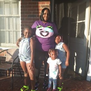 Meet your Posher, Tiffany